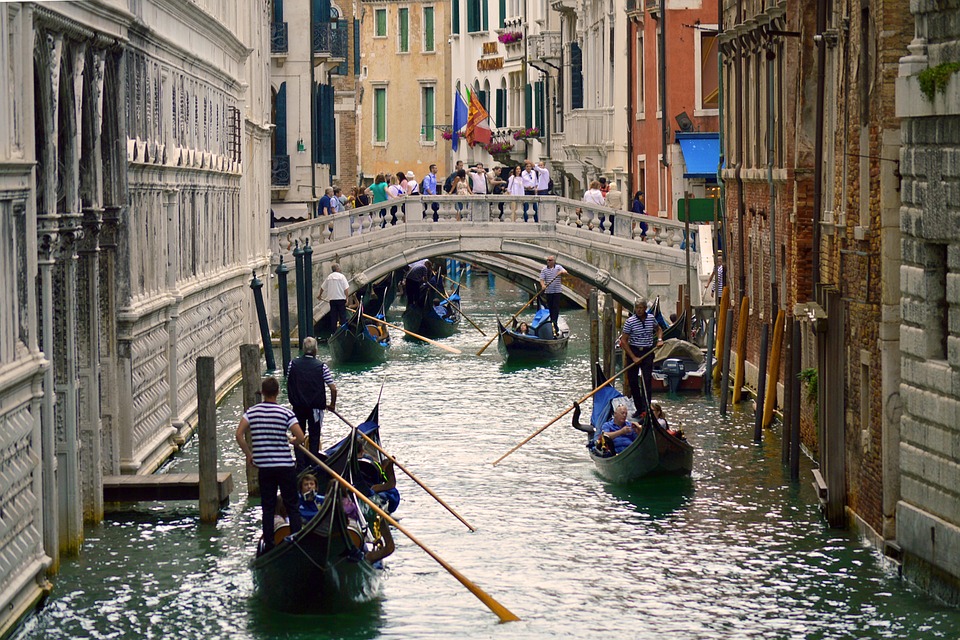 Istorijski centar Venecije svake godine poseti više od 20 miliona turista