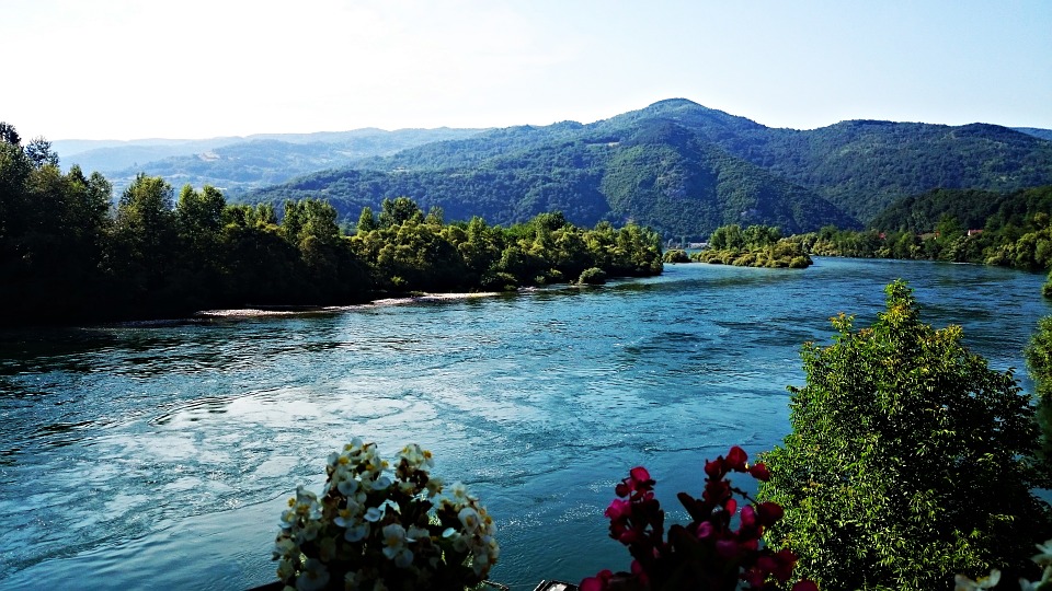 Reka, Srbija