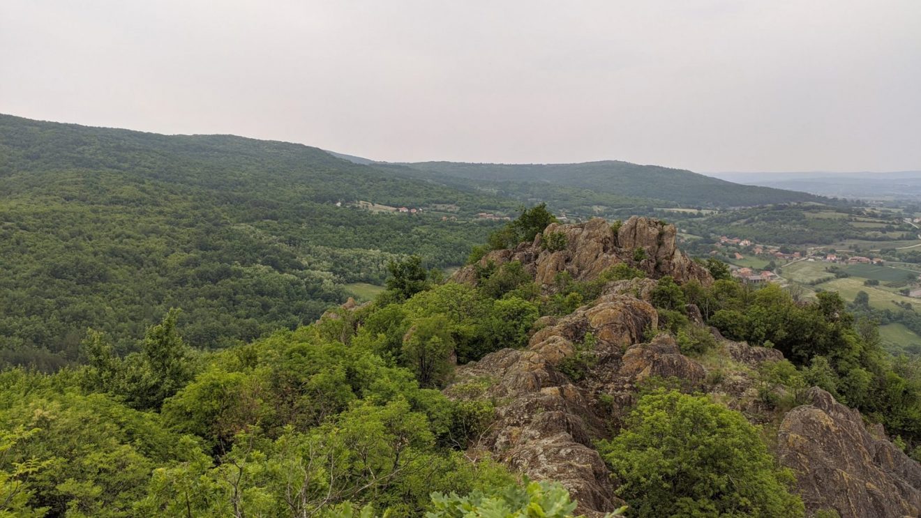 Pogled sa Boračkog krša na kome se nekada nalazio srednjovekovni grad, foto: Uroš Nedeljković